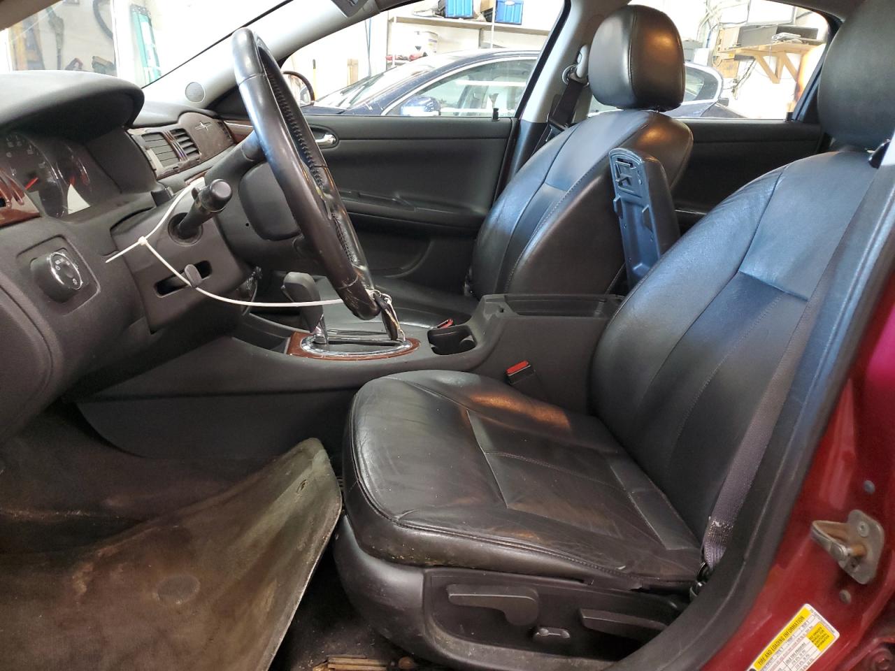 2009 Chevrolet Impala - Image 7