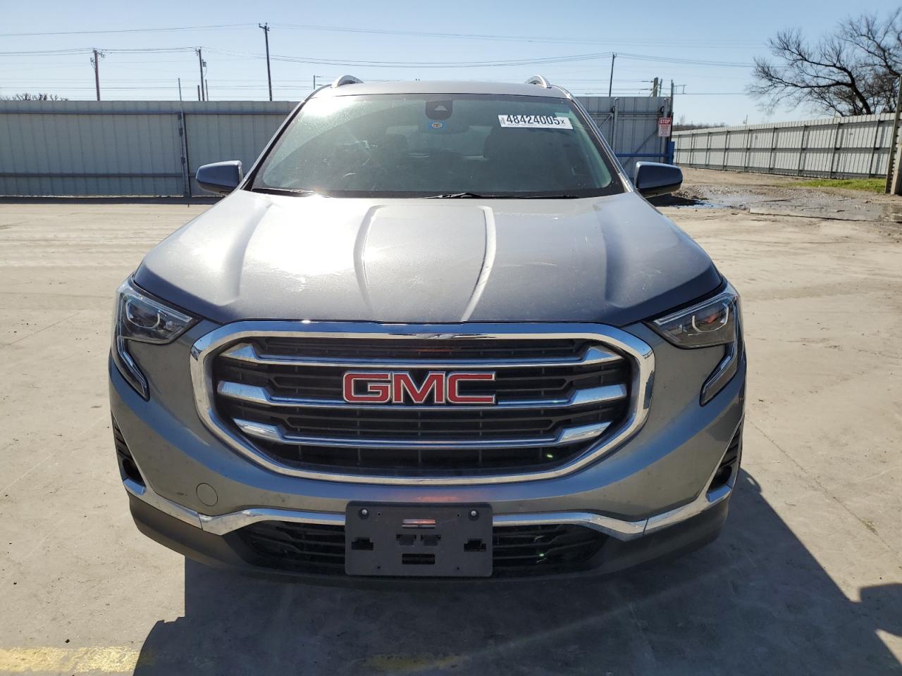 2020 GMC Terrain - Image 5