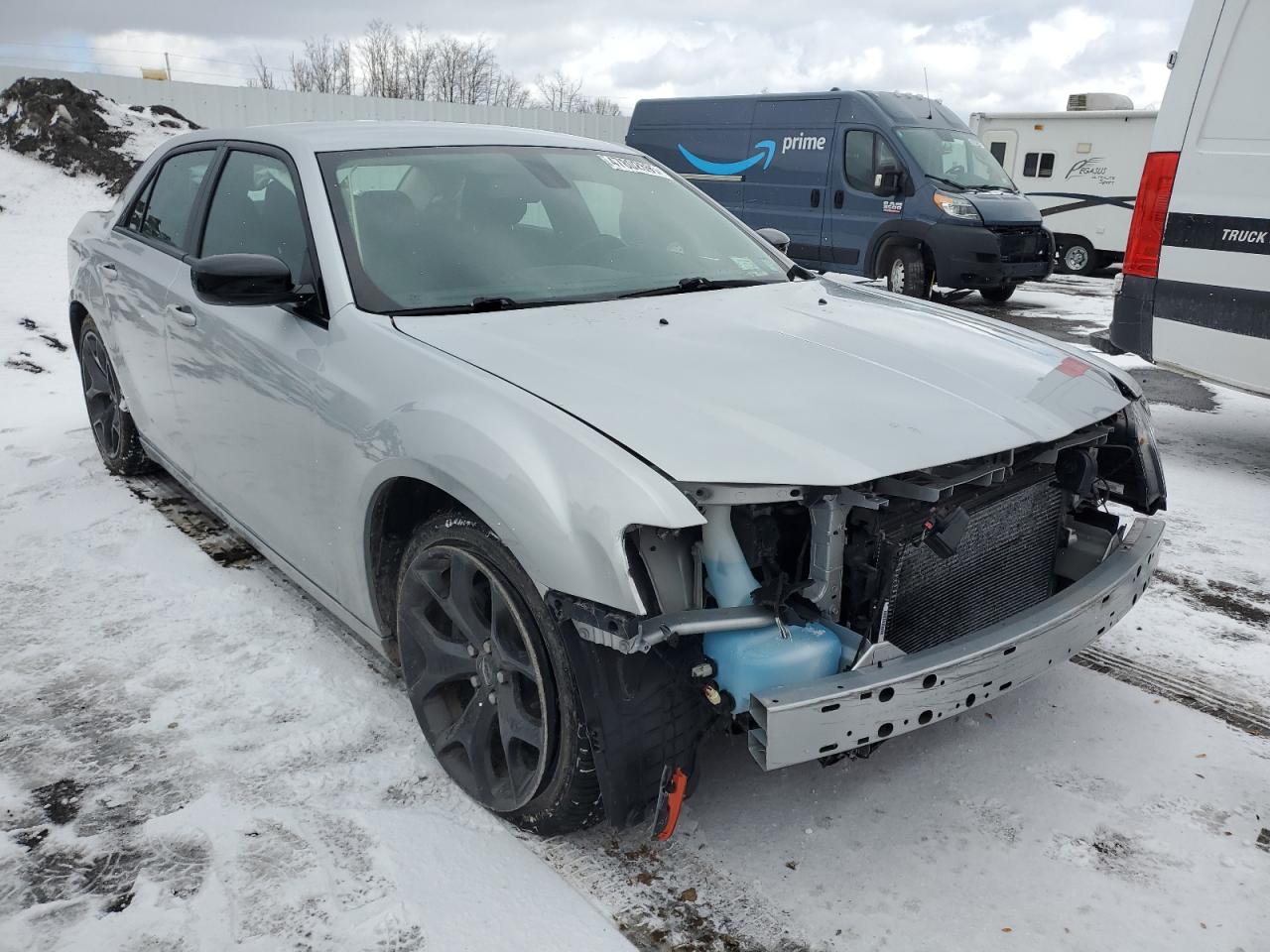 2020 Chrysler 300 - Image 4