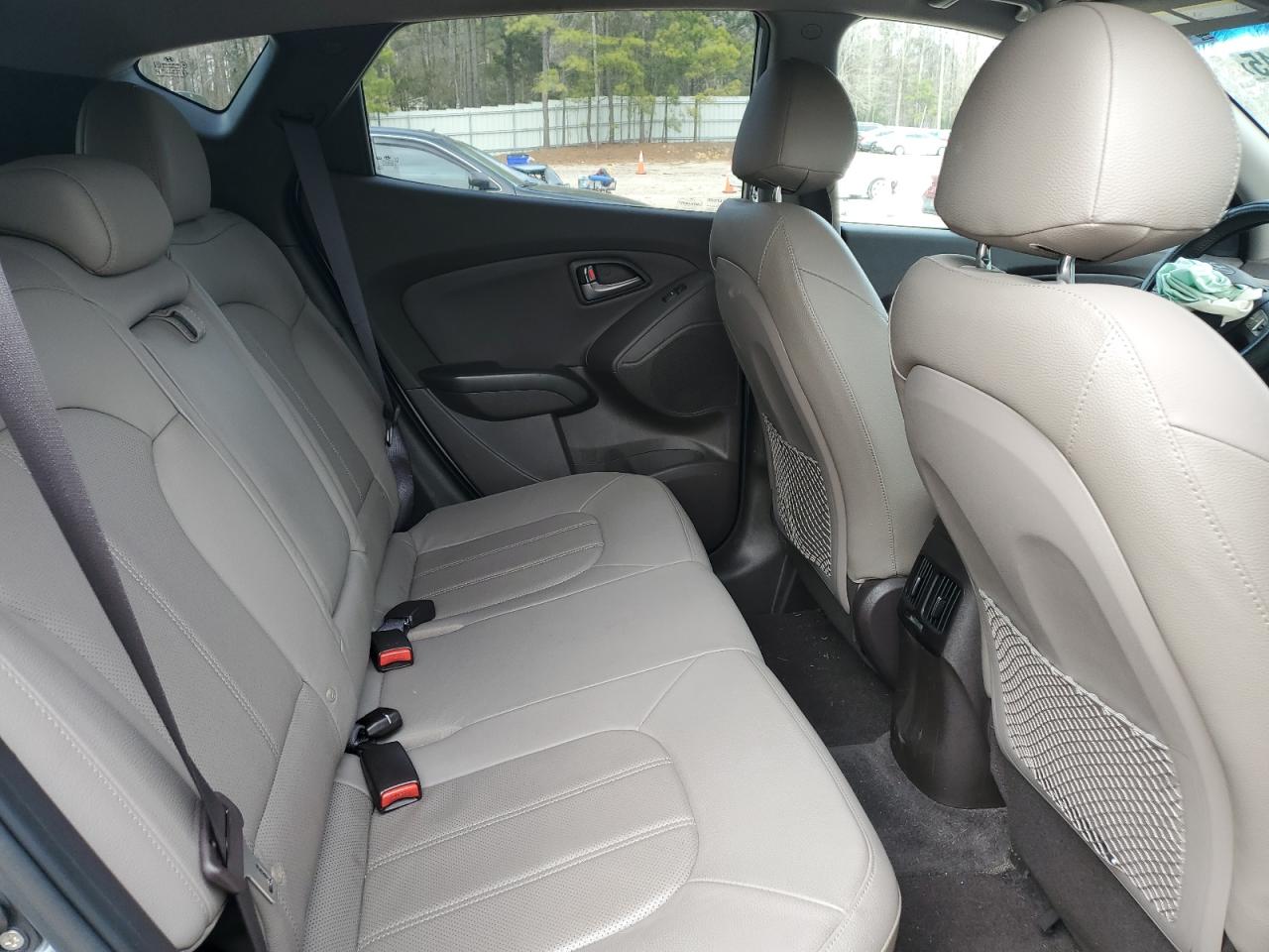 2014 Hyundai Tucson - Image 11