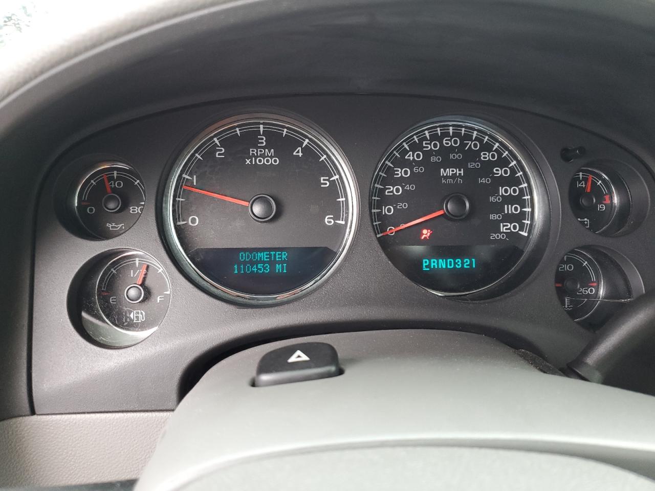 2007 Chevrolet Silverado - Image 9
