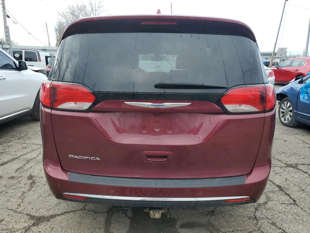 2018 Chrysler Pacifica - Image 6