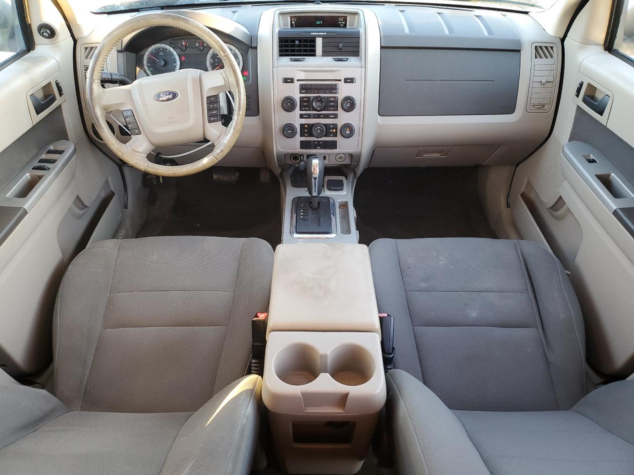 2009 Ford Escape - Image 8