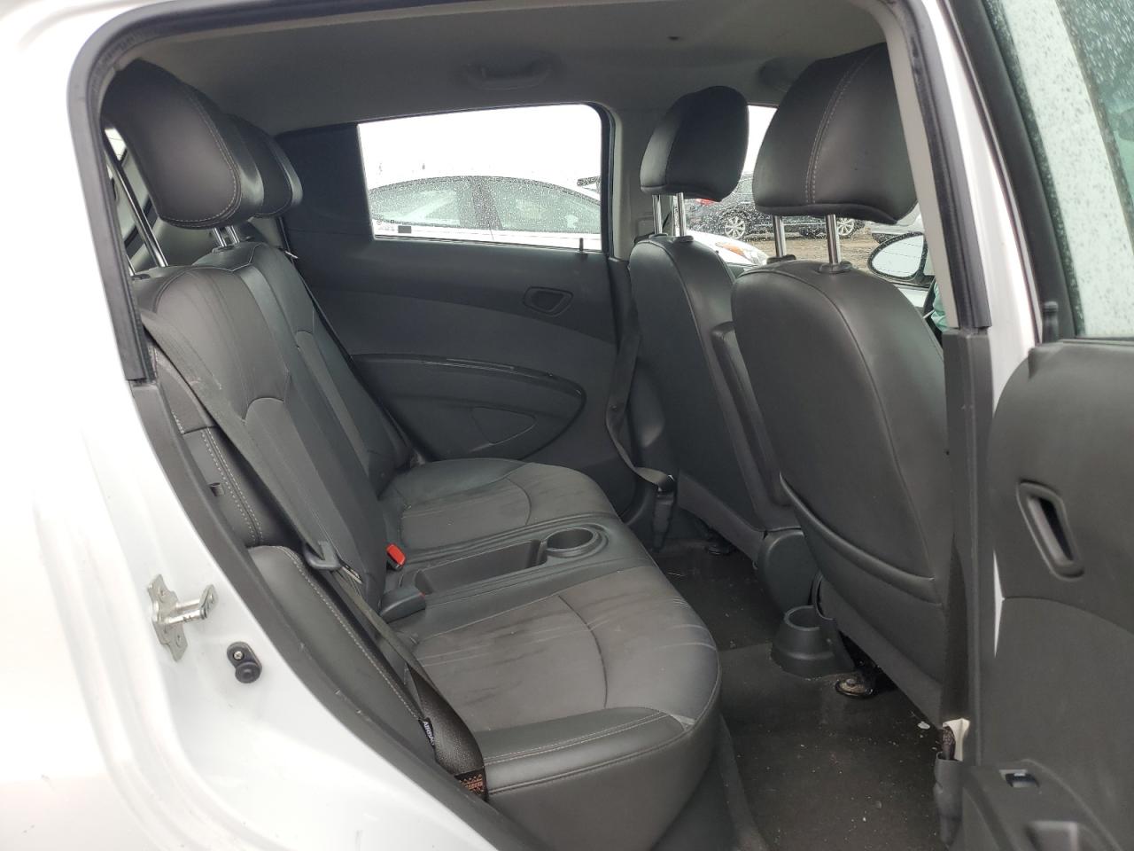2015 Chevrolet Spark - Image 10