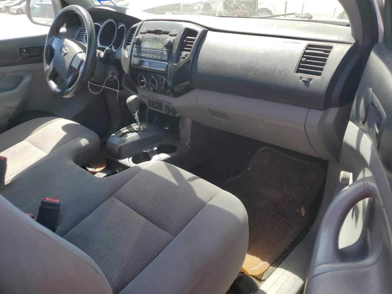 2012 Toyota Tacoma - Image 10