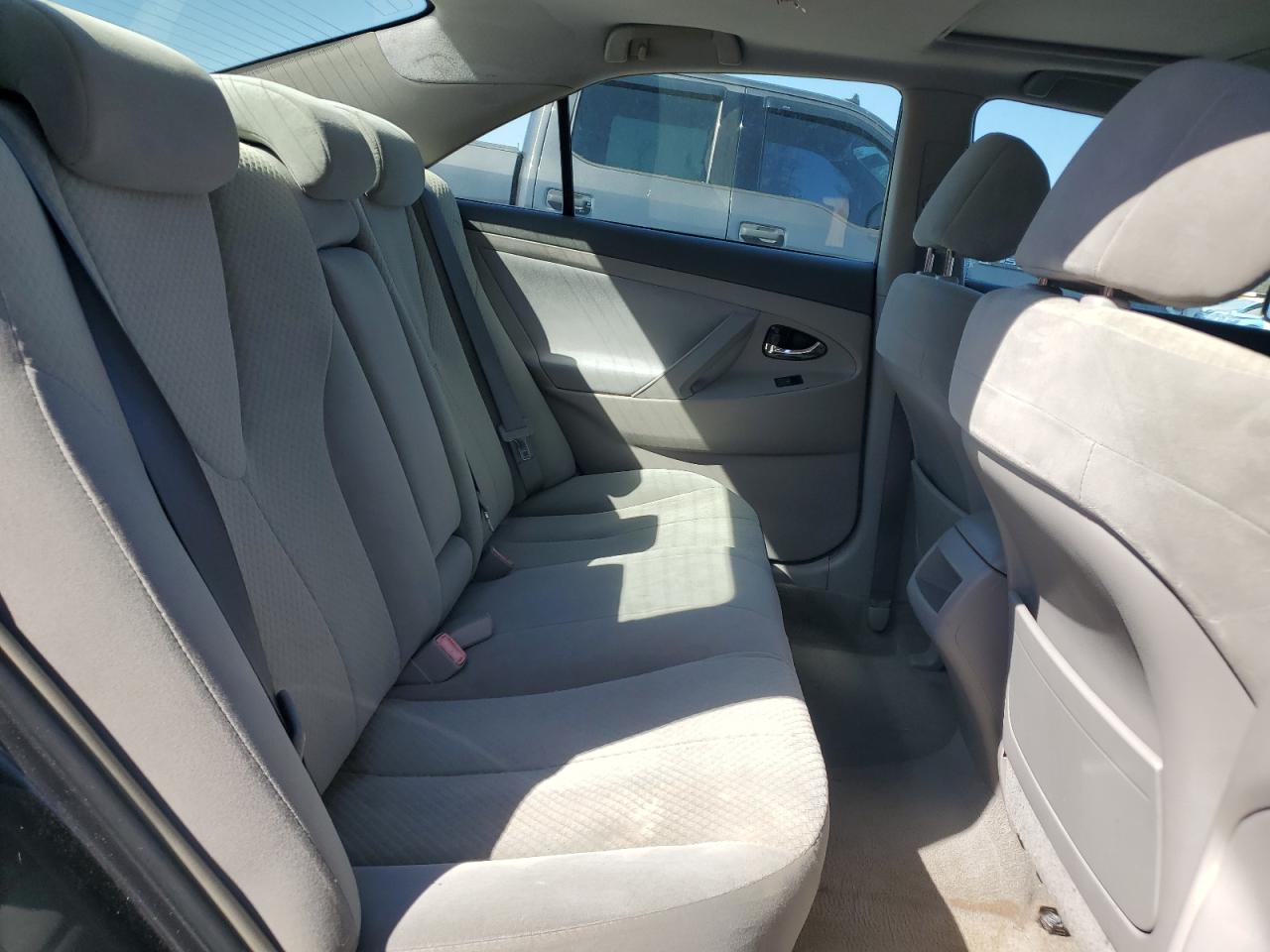 2007 Toyota Camry - Image 10