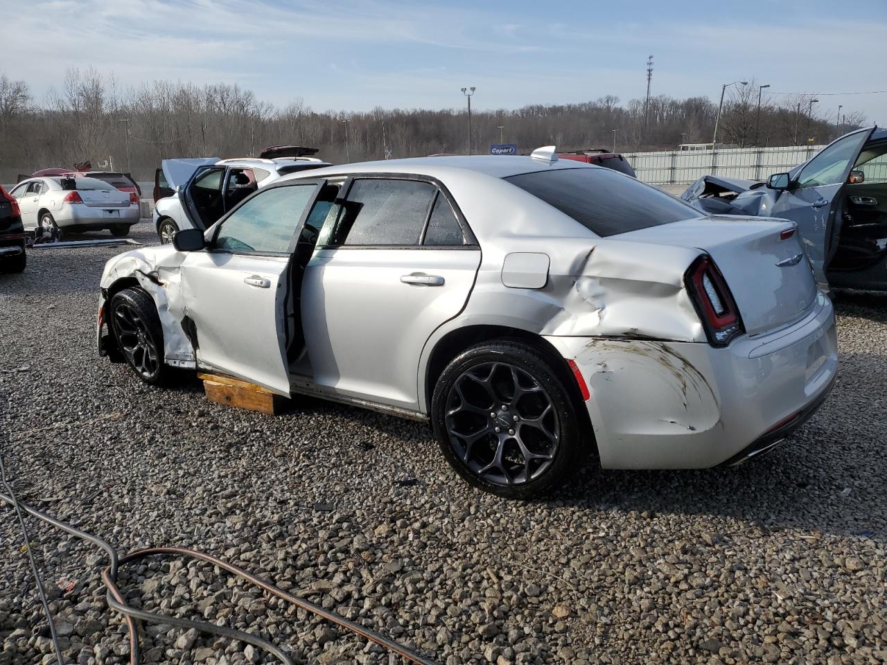 2019 Chrysler 300 - Image 2