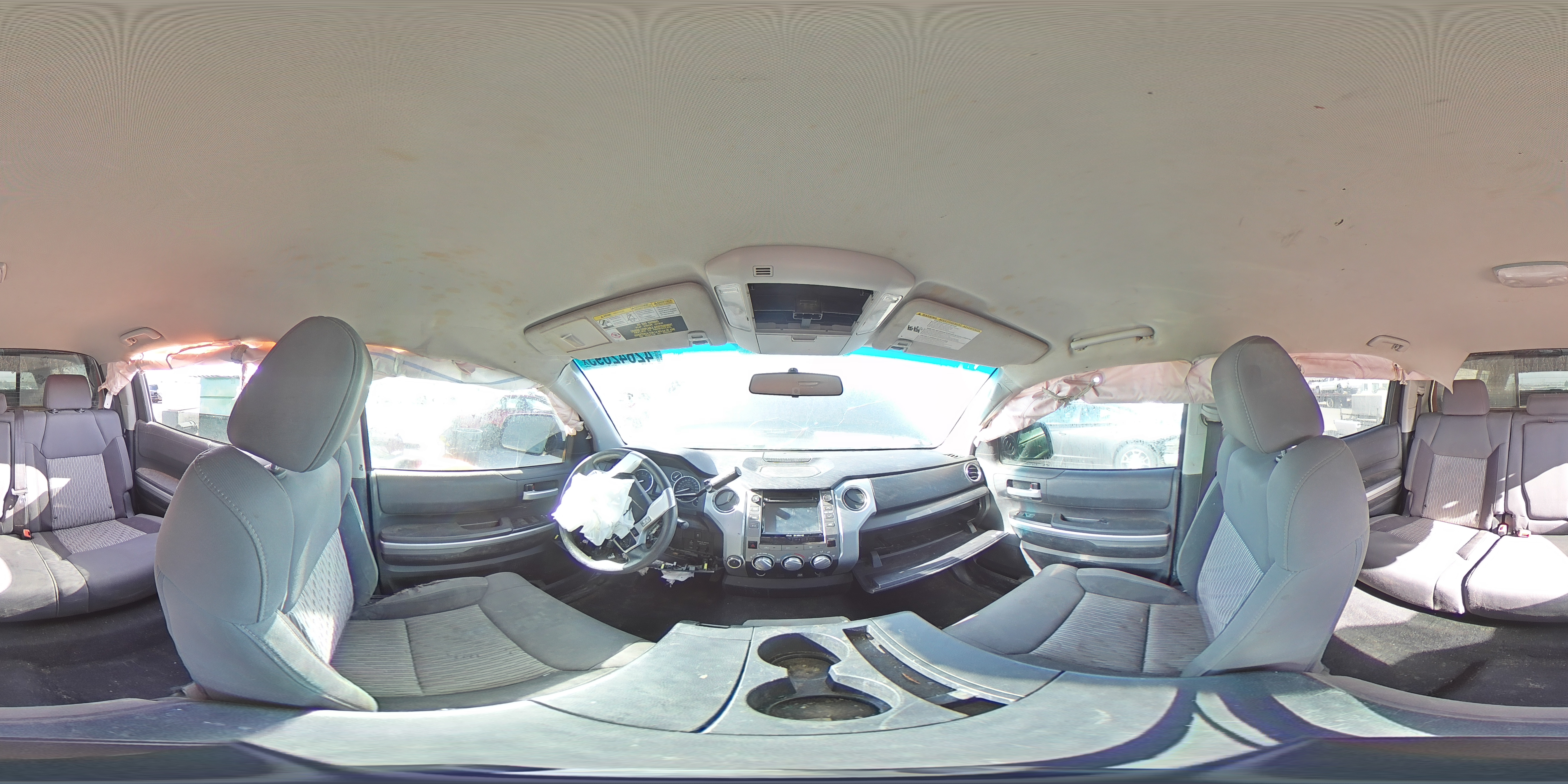 2016 Toyota Tundra - Image 15