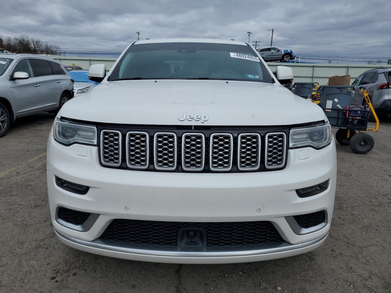 2018 Jeep Grand Cherokee - Image 5
