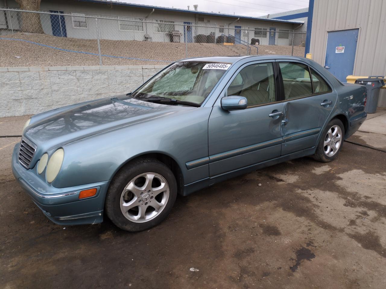 2002 Mercedes-Benz E 320 na sprzedaż w Albuquerque, NM - Side
