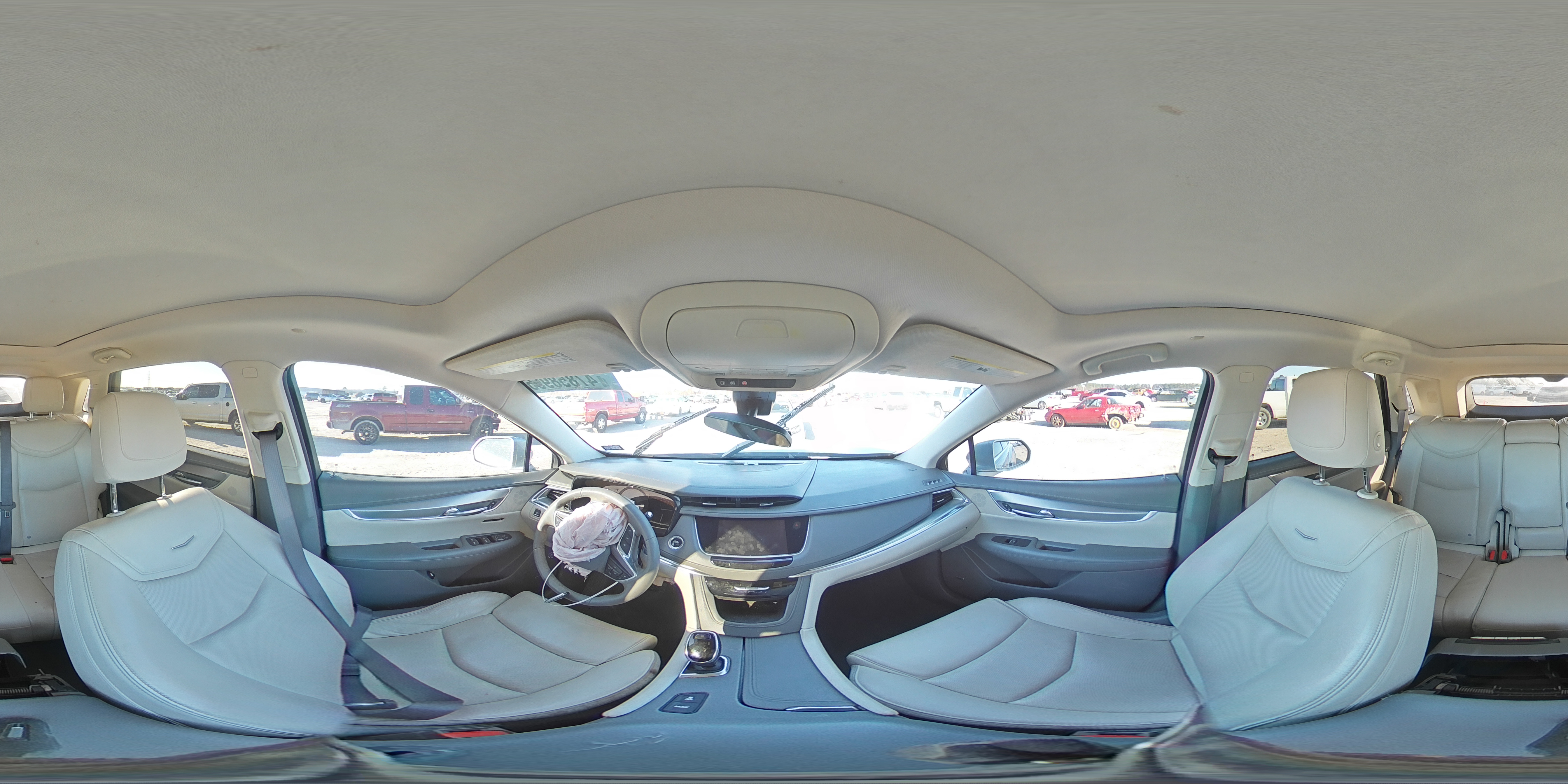 2017 Cadillac XT5 - Image 13