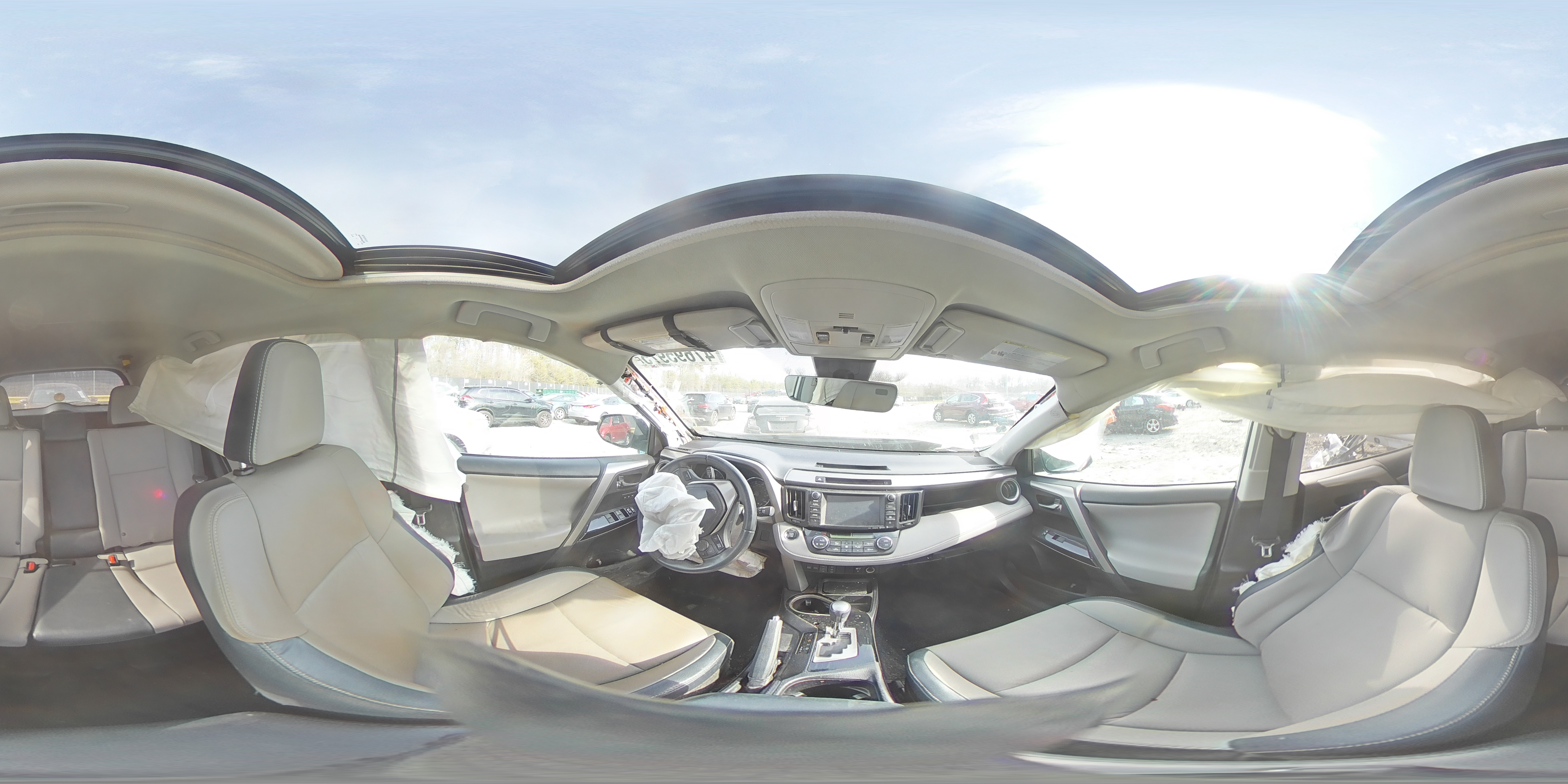 2016 Toyota RAV 4 - Image 13
