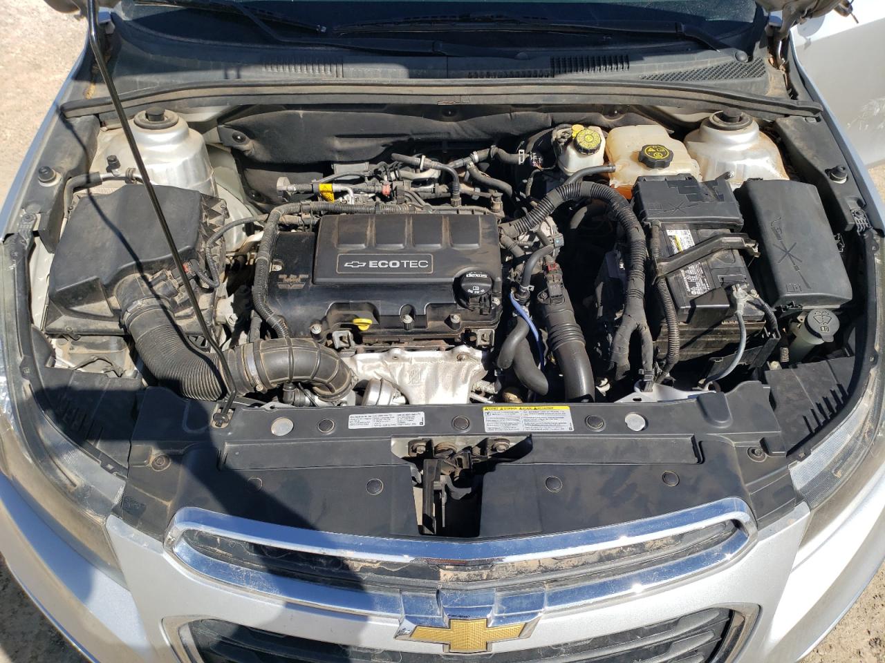 2015 Chevrolet Cruze - Image 11