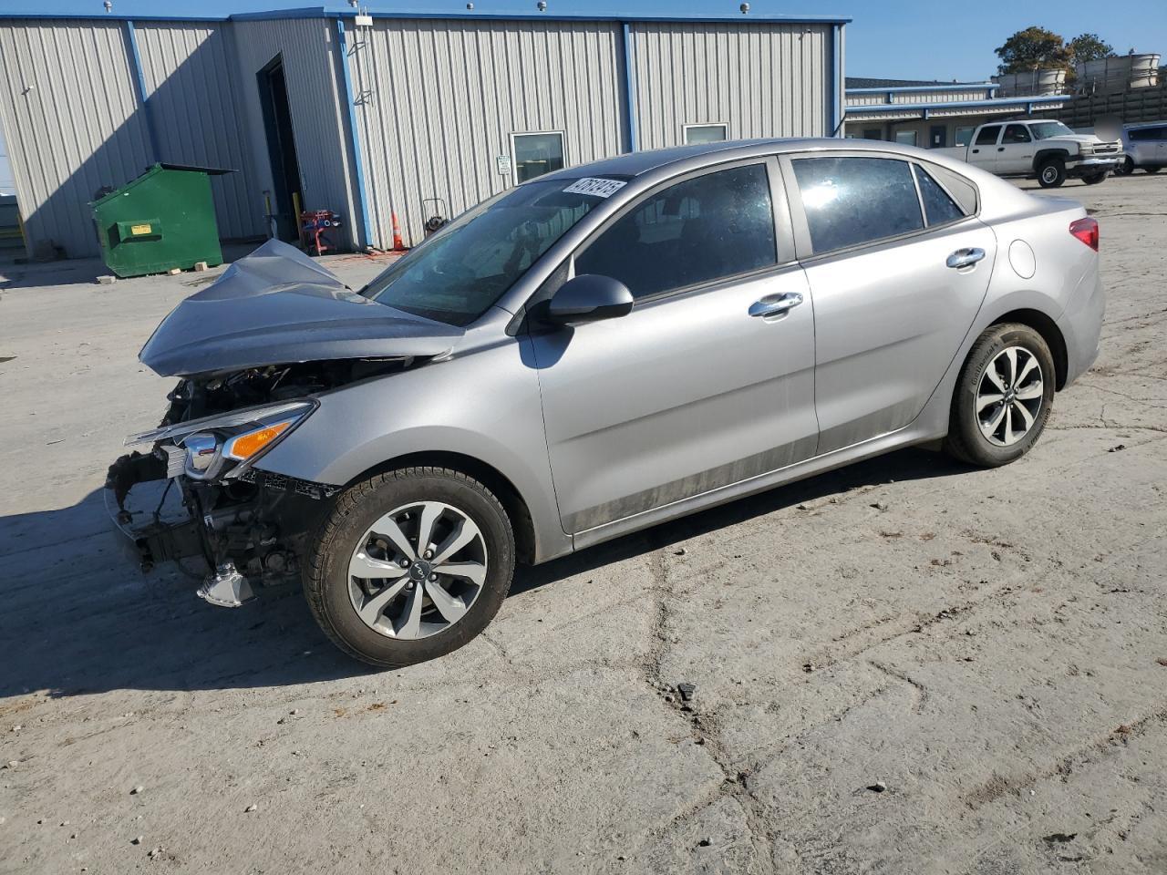2023 Kia Rio - Image 1