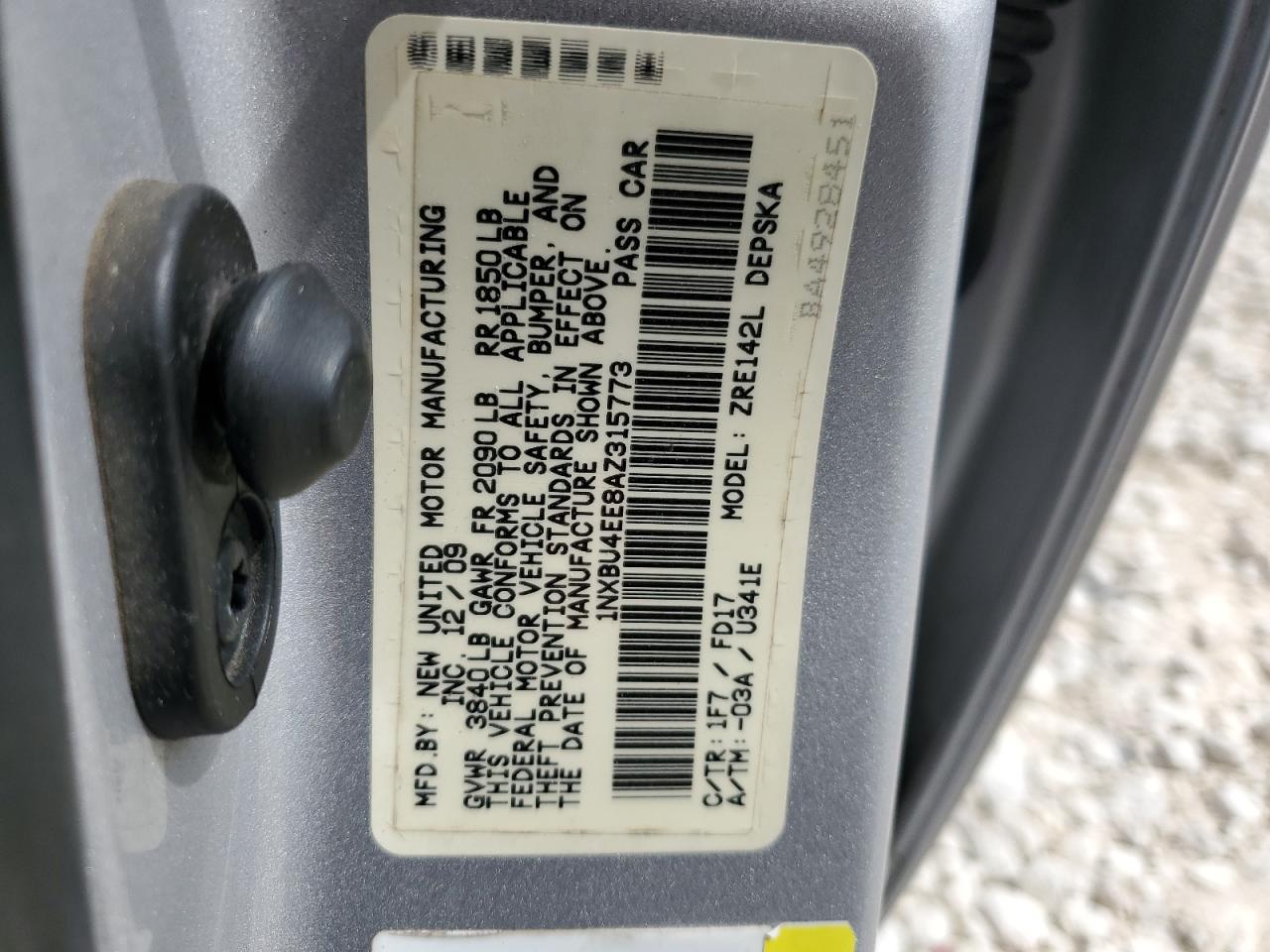 2010 Toyota Corolla - Image 12