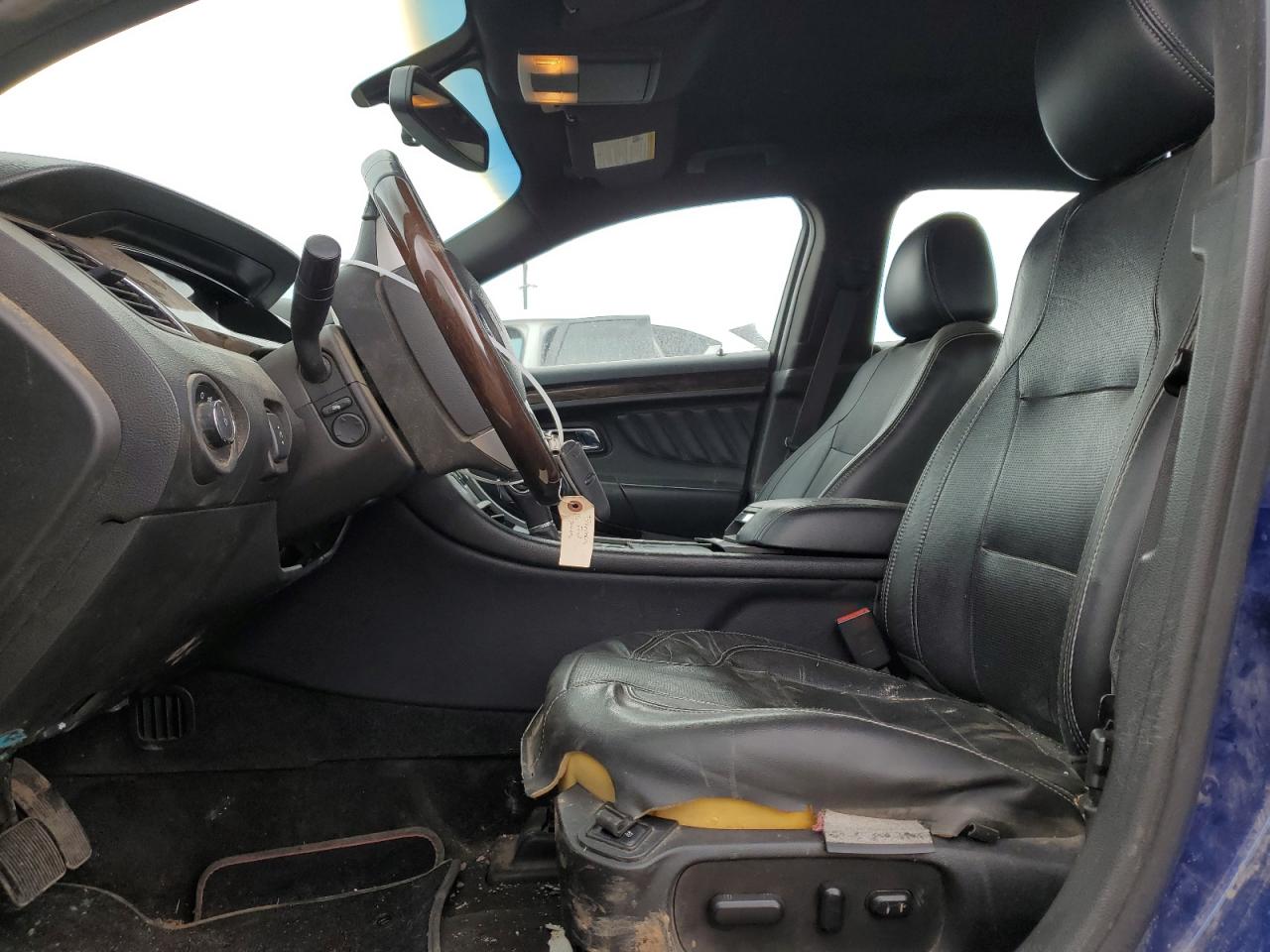 2015 Ford Taurus - Image 7