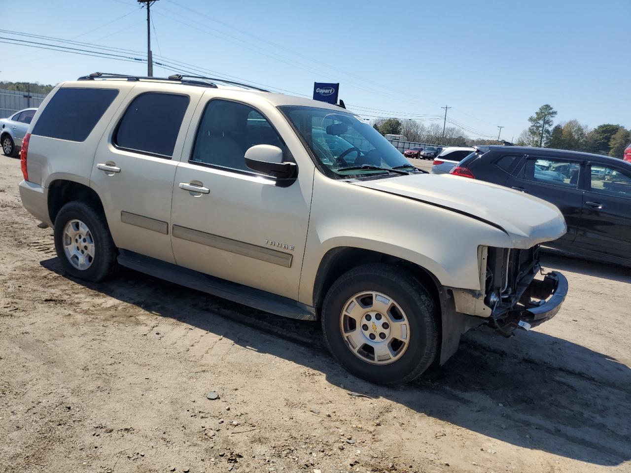2011 Chevrolet Tahoe - Image 4
