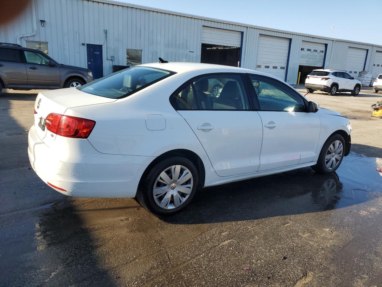 2014 Volkswagen Jetta - Image 3