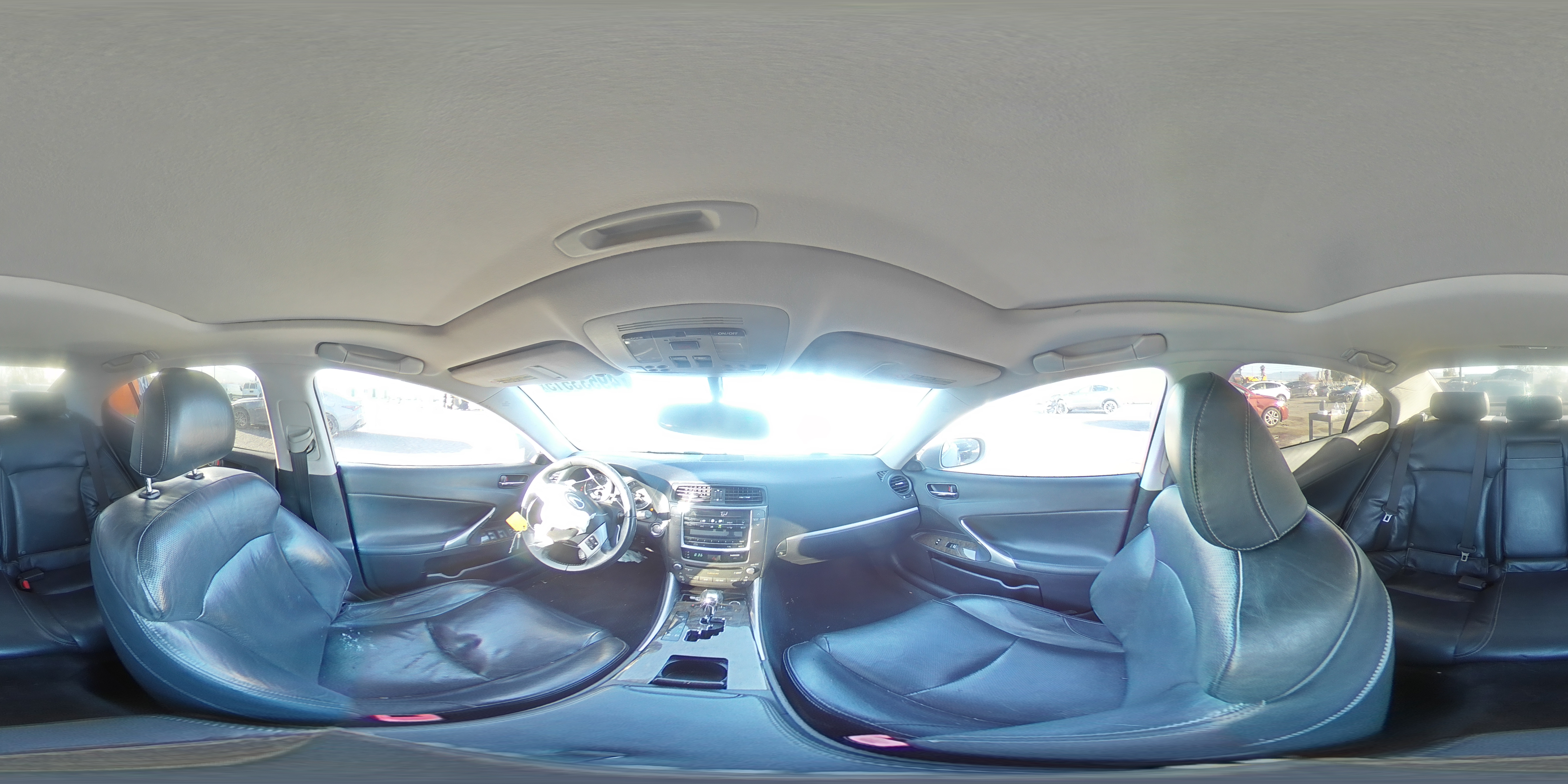 2011 Lexus IS - Image 13