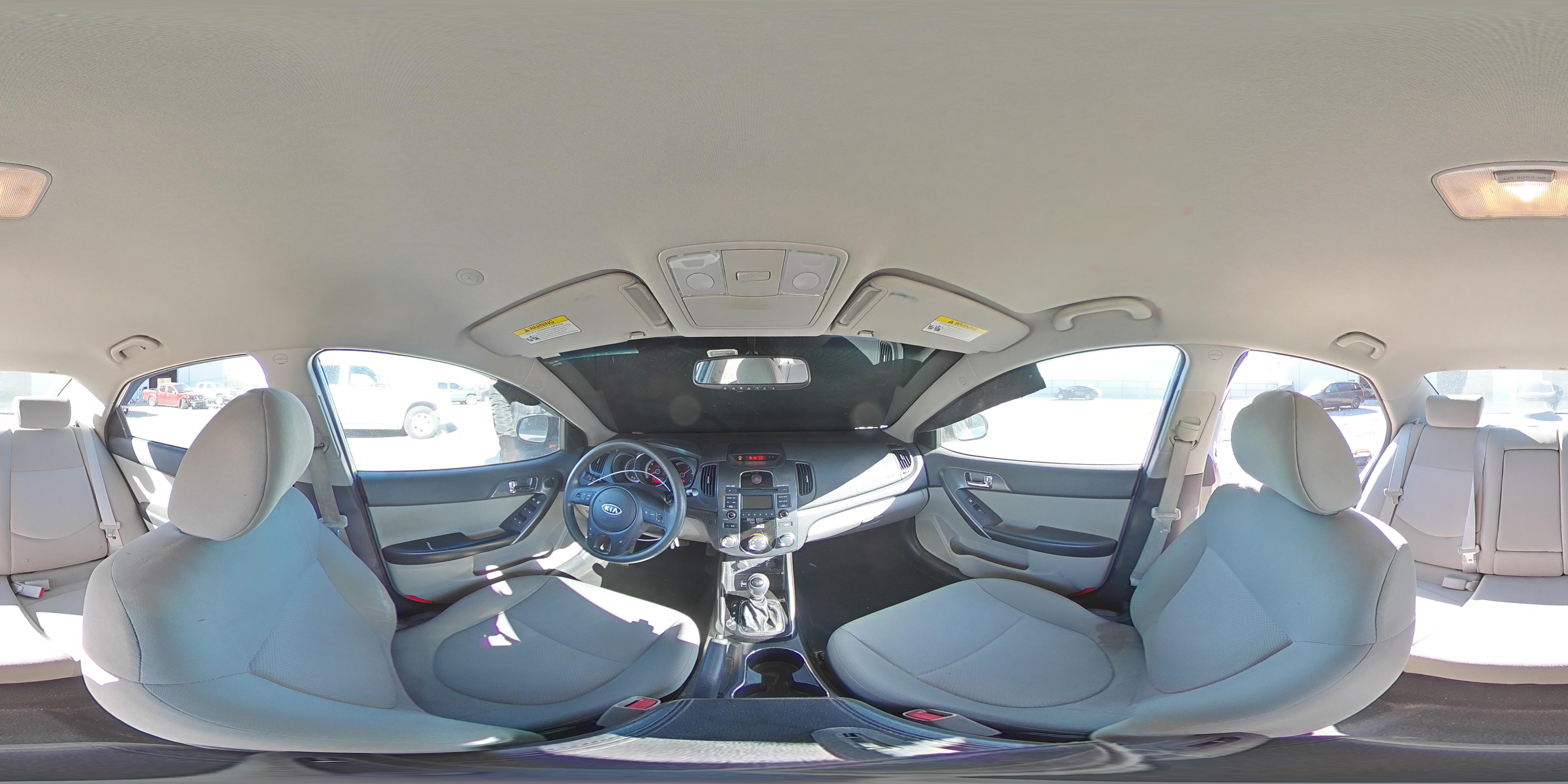 2013 Kia Forte - Image 14