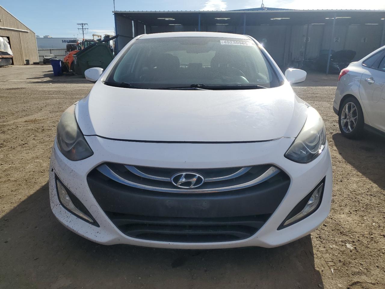 2015 Hyundai Elantra - Image 5