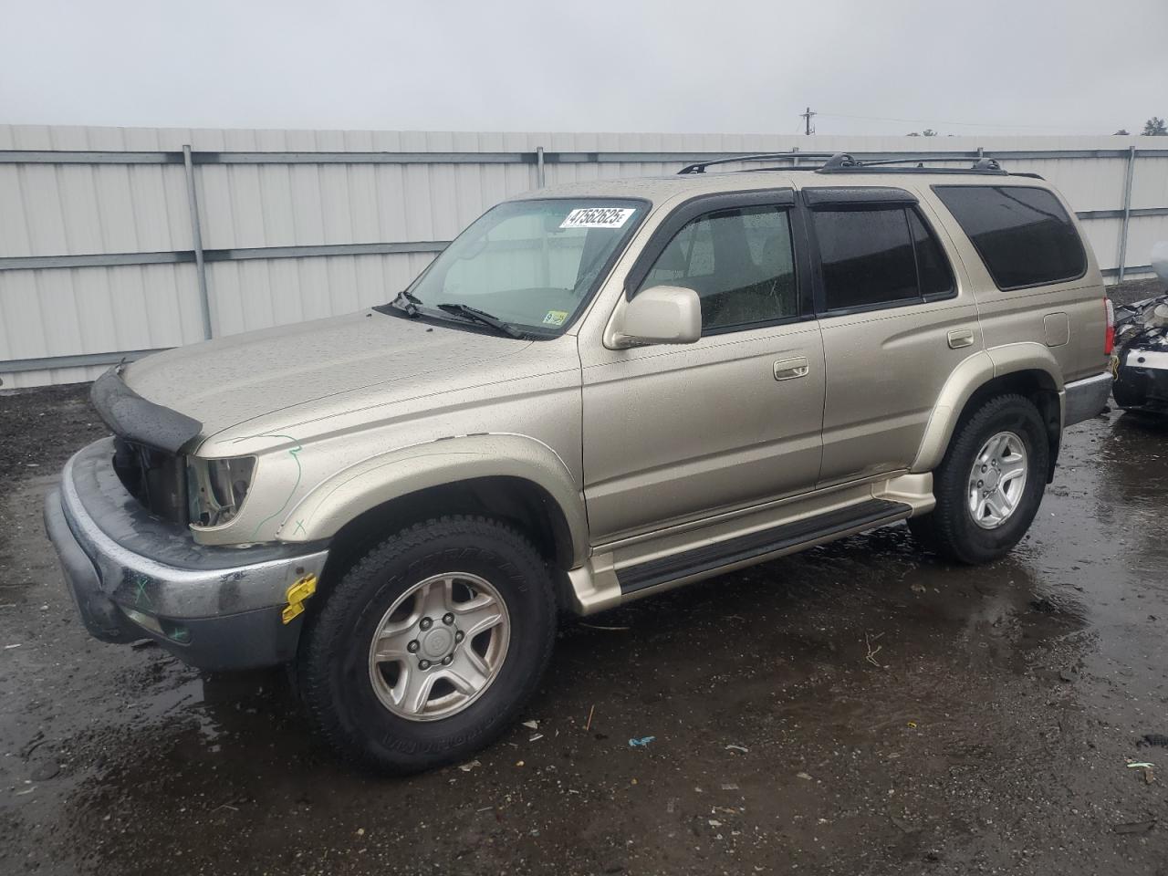 2002 Toyota 4Runner - Image 1