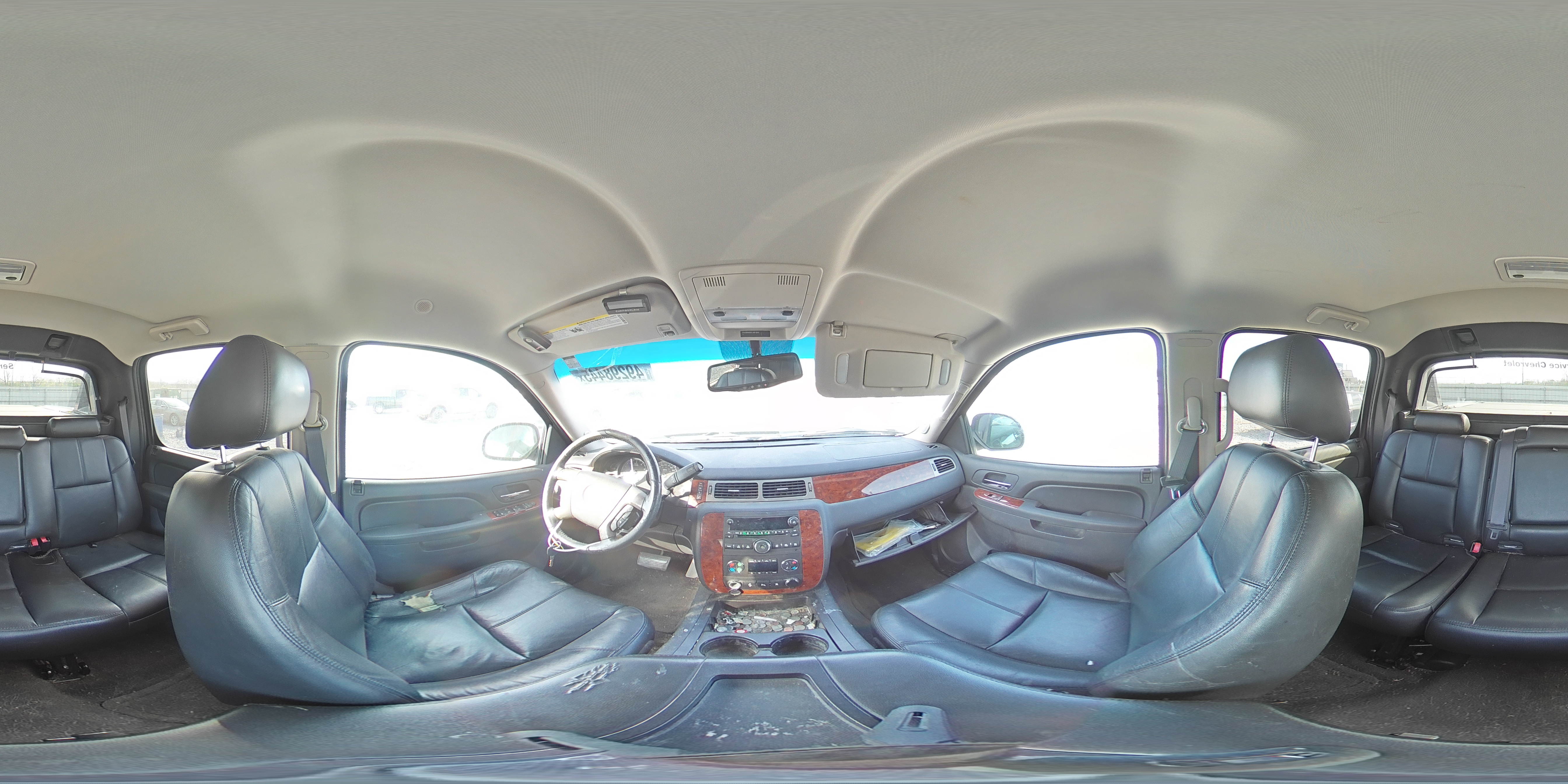 2011 Chevrolet Avalanche - Image 13