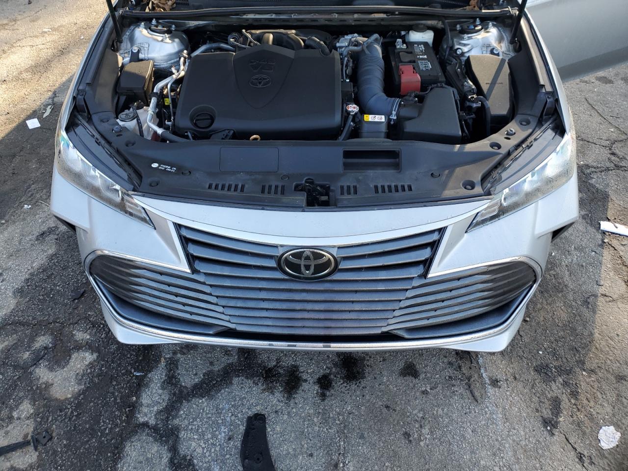 2019 Toyota Avalon - Image 11