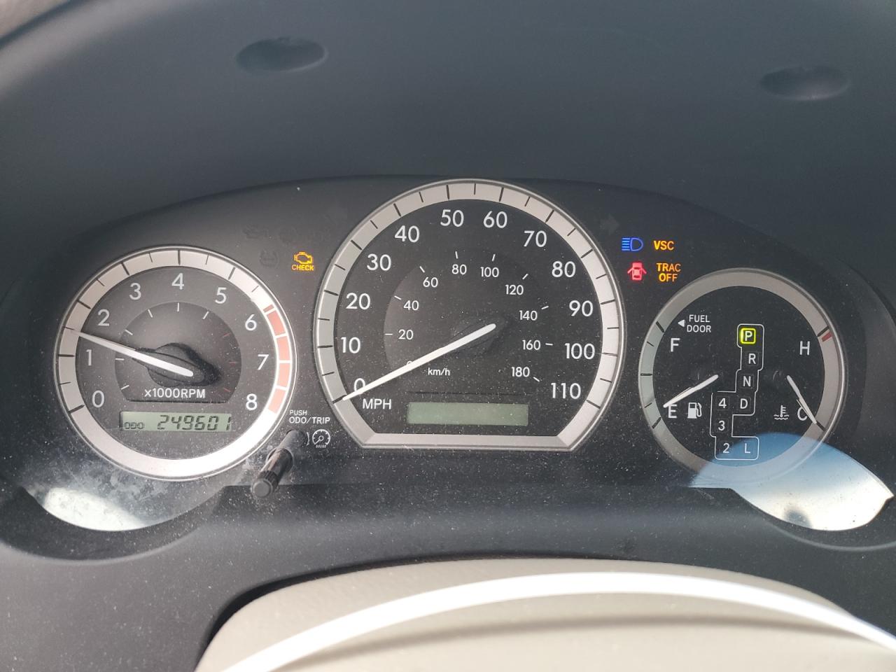 2005 Toyota Sienna - Image 9