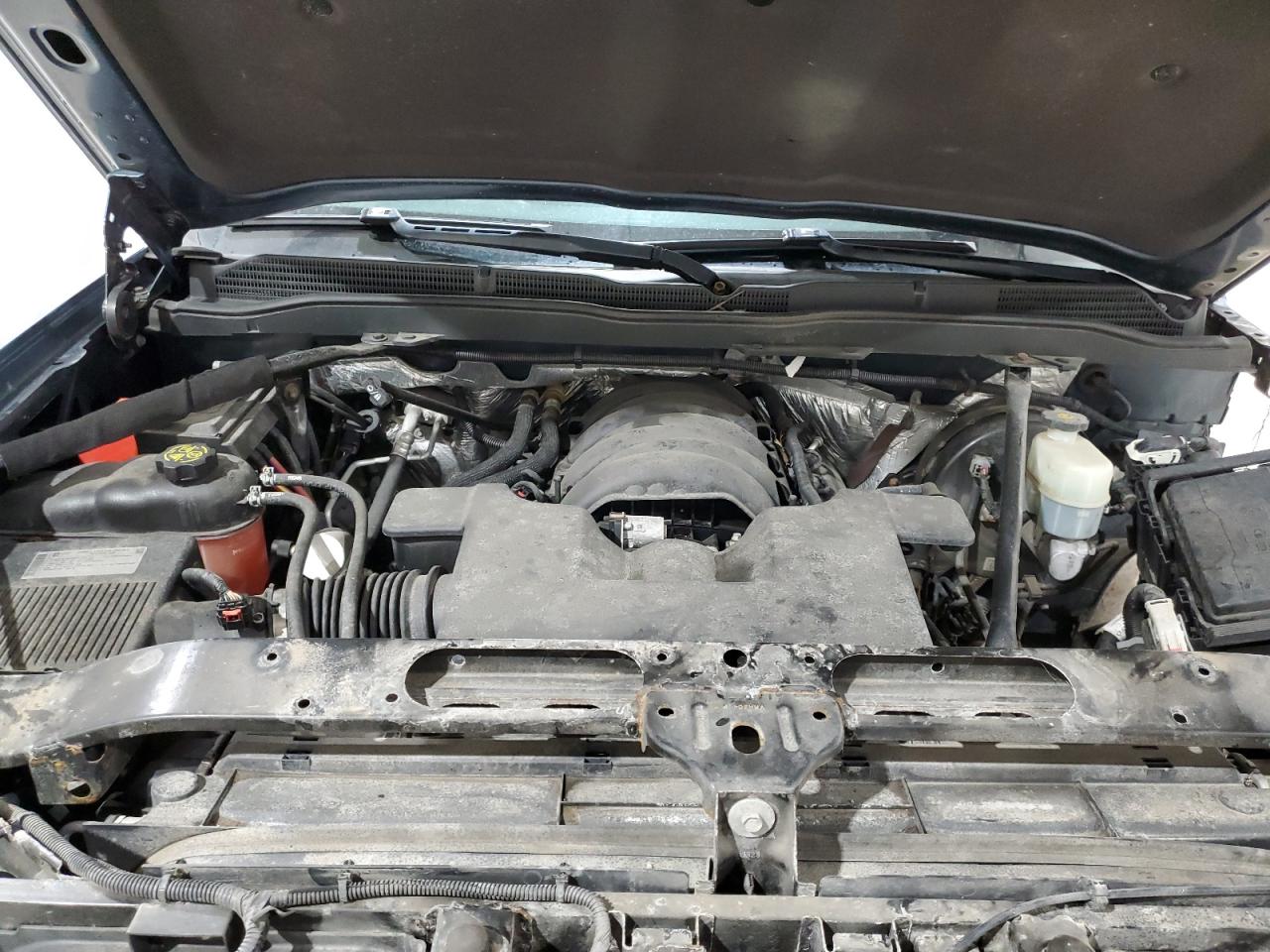 2014 Chevrolet Silverado - Image 11