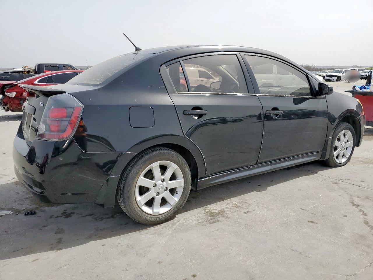 2009 Nissan Sentra - Image 3