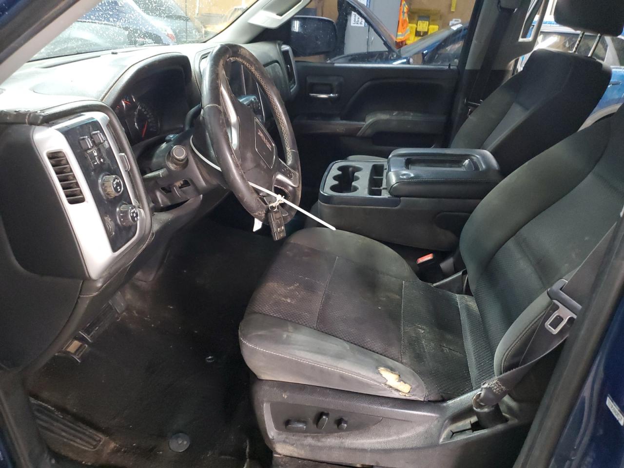 2017 GMC Sierra - Image 7