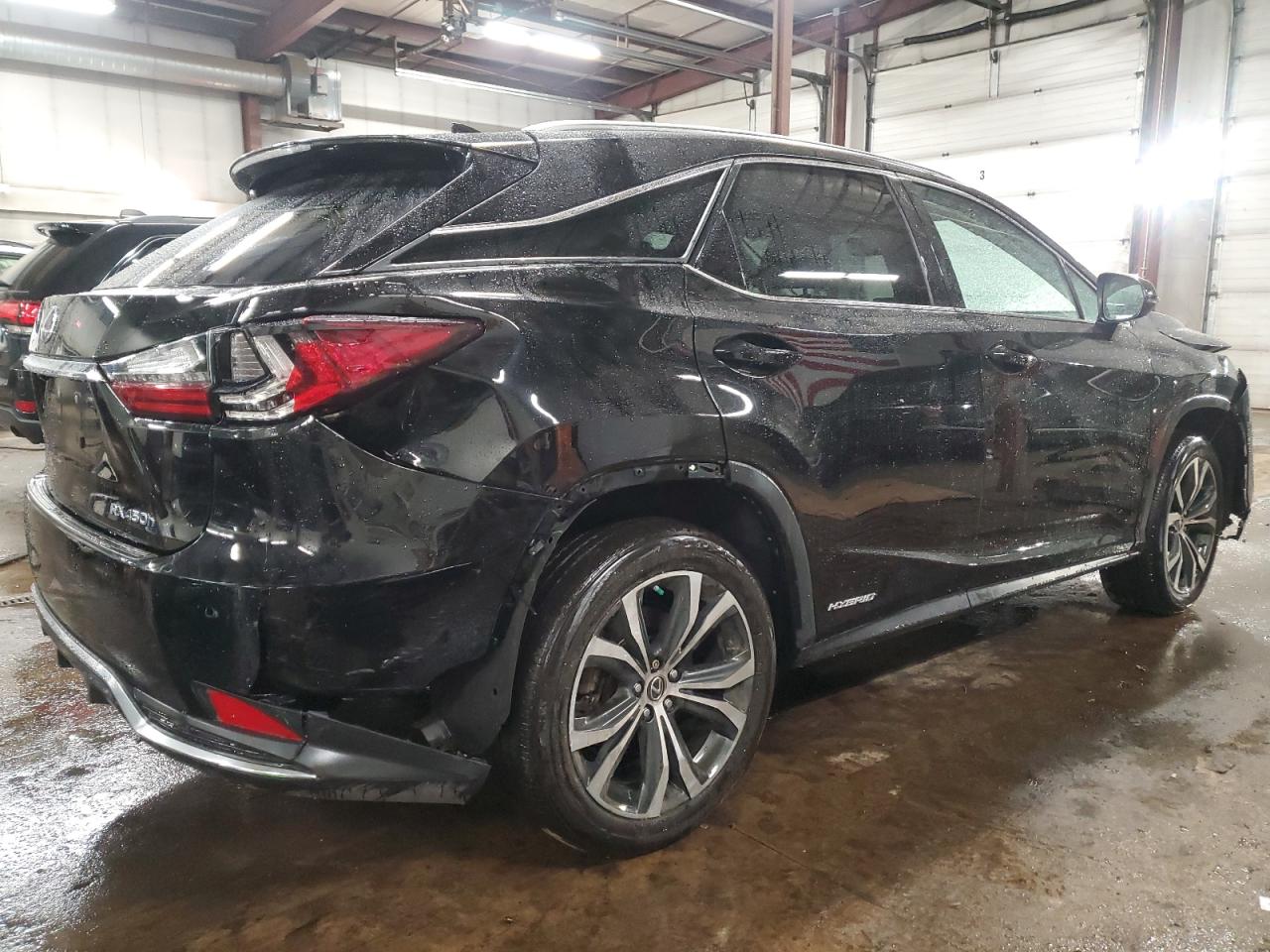 2021 Lexus RX - Image 3