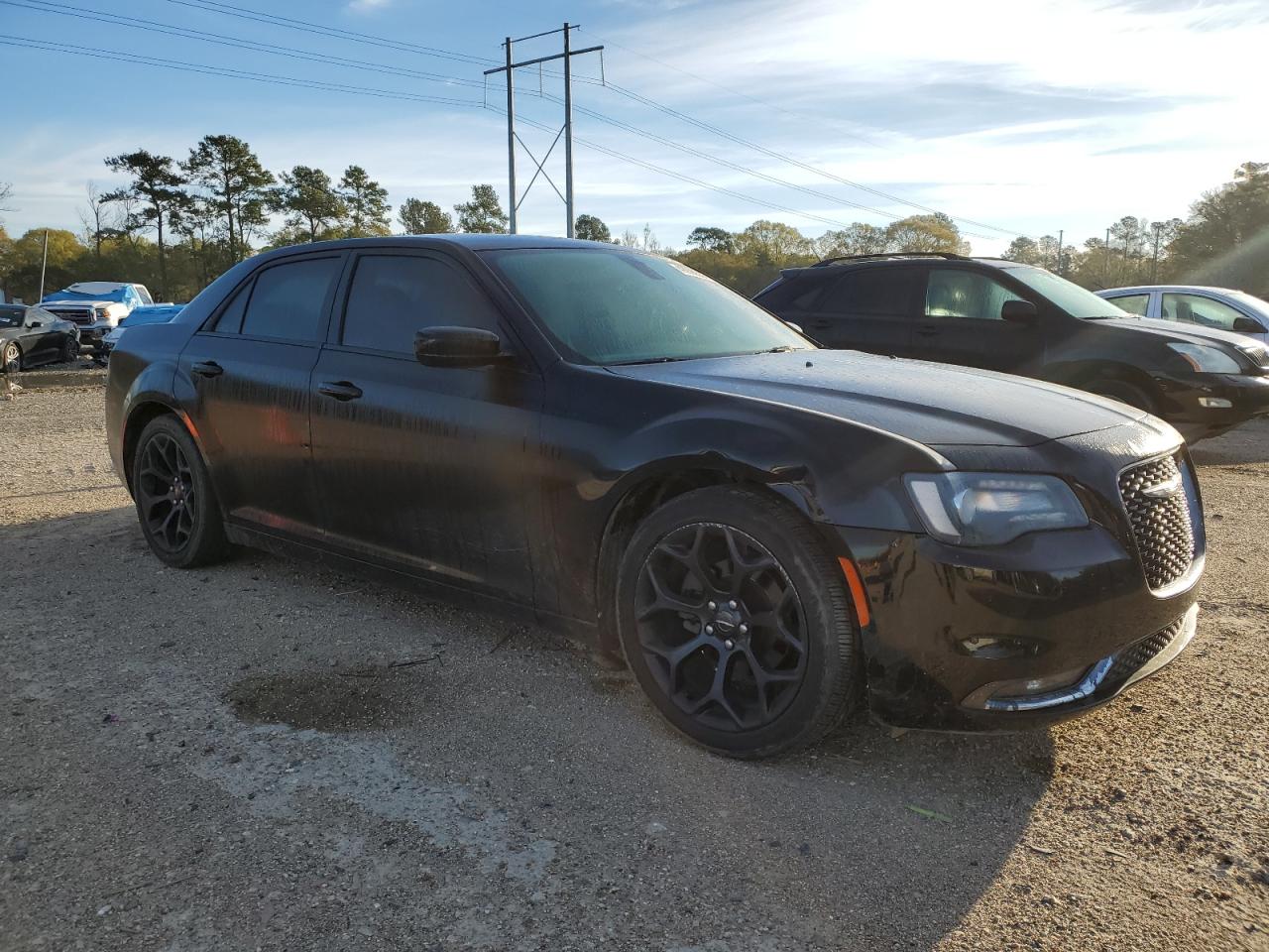 2019 Chrysler 300 - Image 4