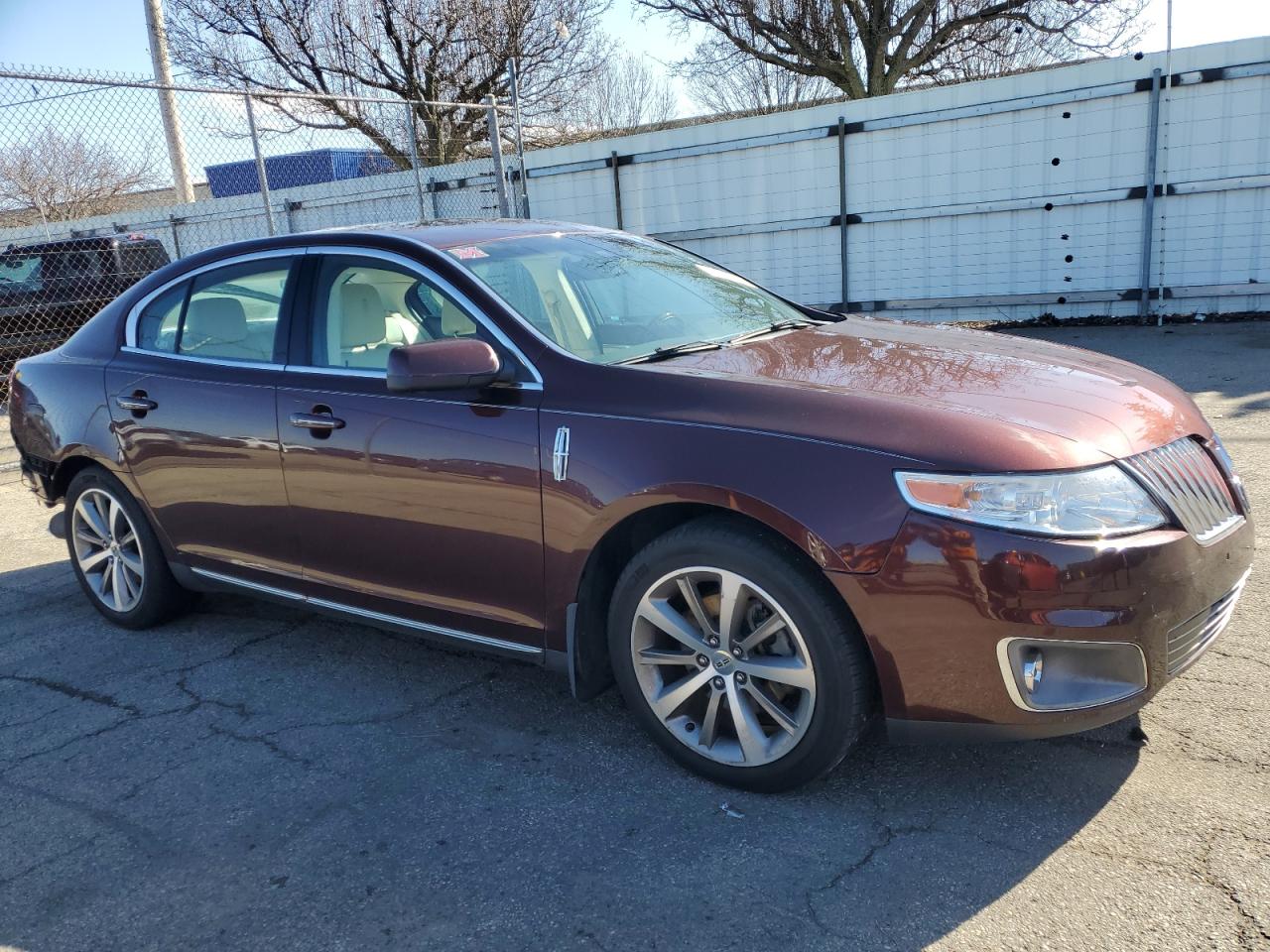 2012 Lincoln MKS - Image 4