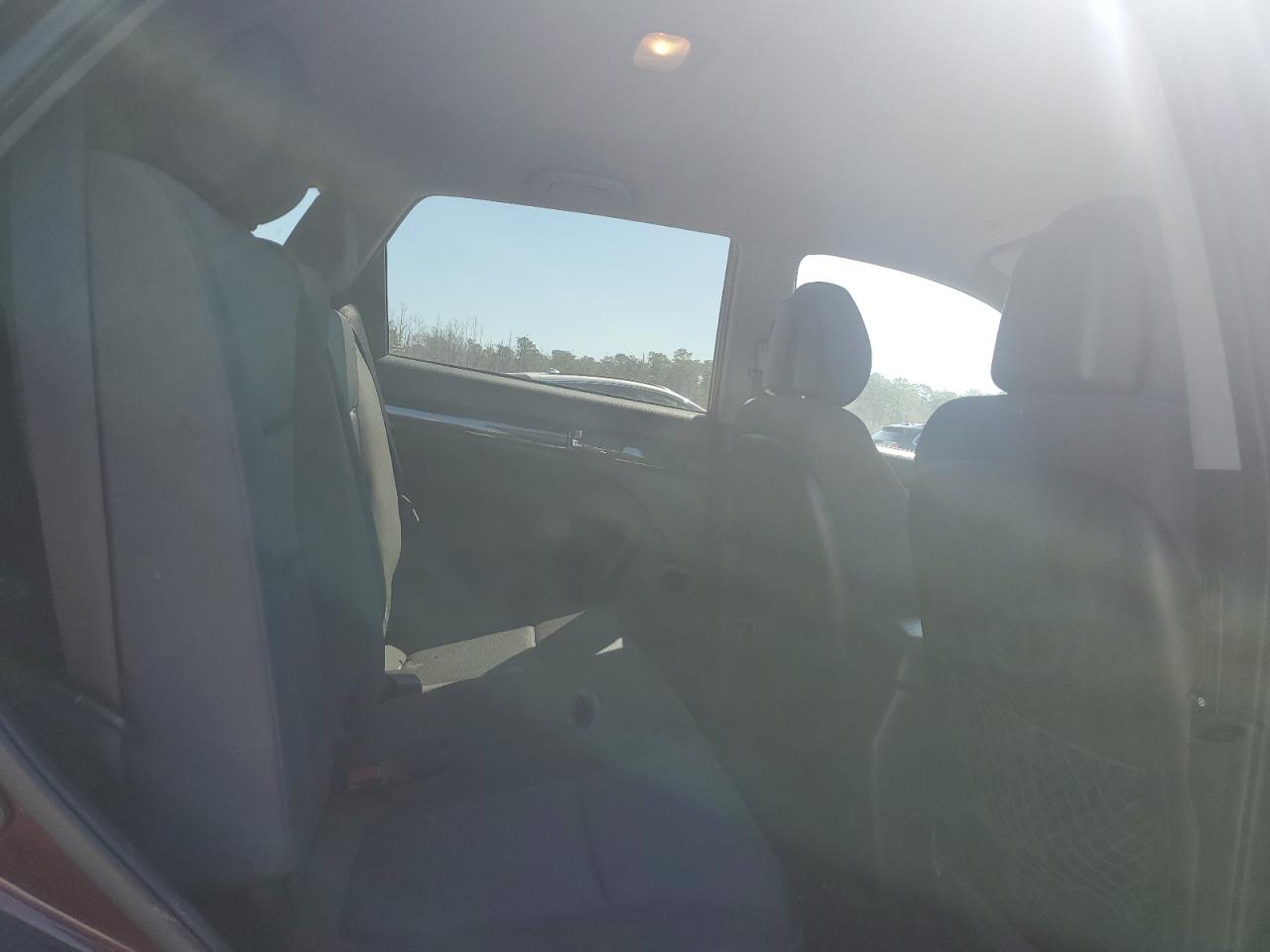 2012 Kia Sorento - Image 11