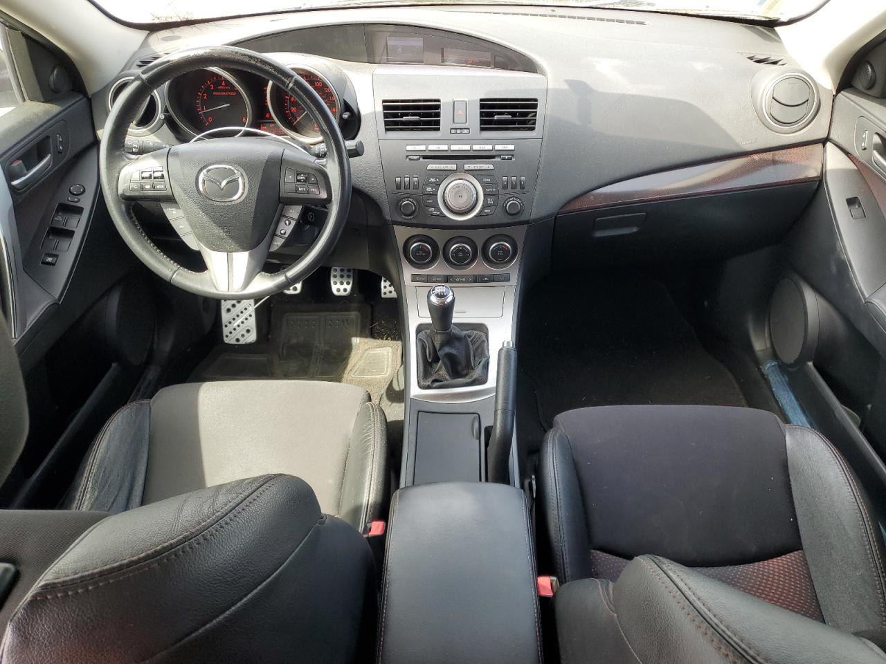2010 Mazda 3 - Image 8