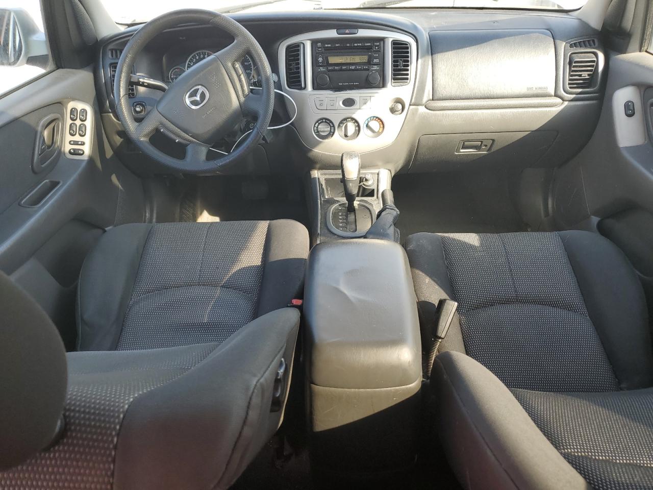 2005 Mazda Tribute - Image 8