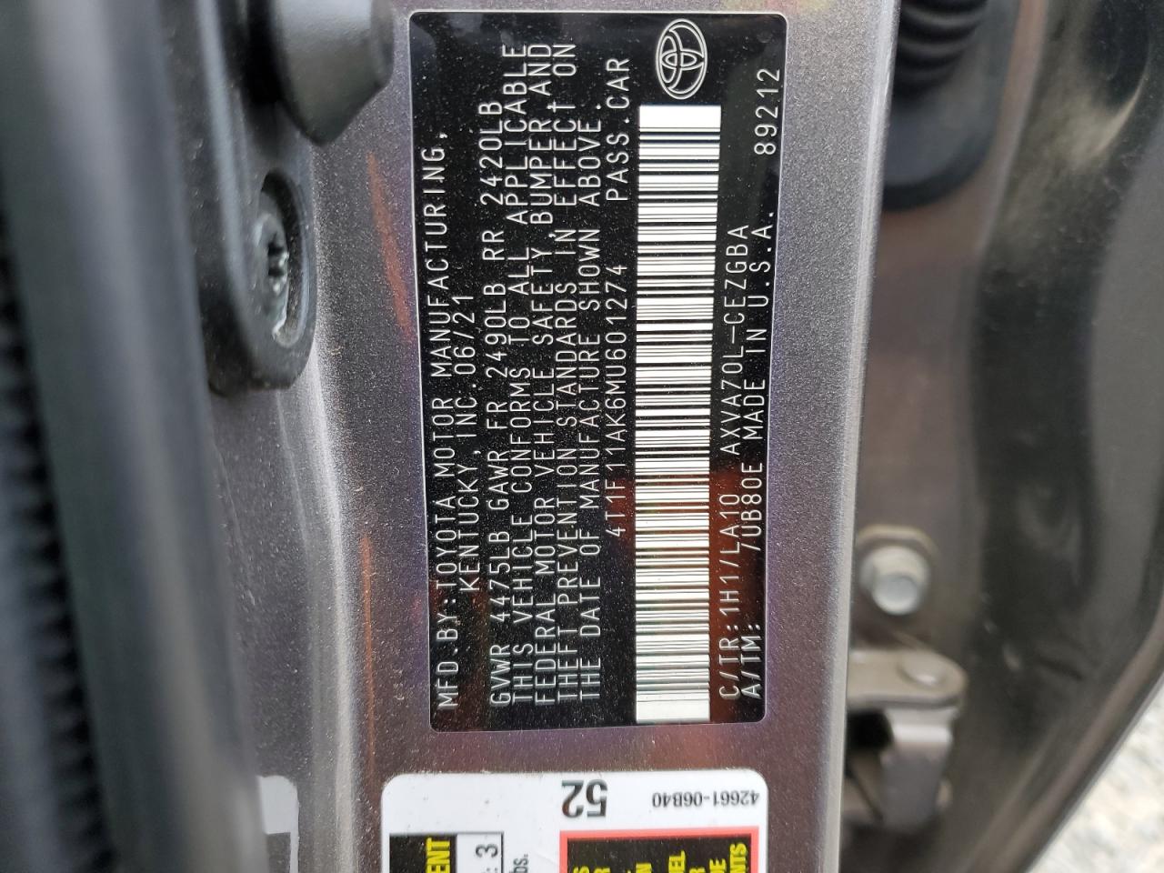 2021 Toyota Camry - Image 12