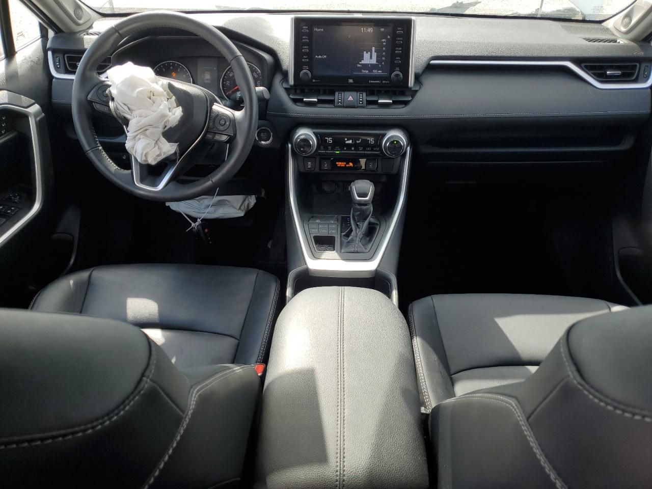 2019 Toyota RAV 4 - Image 8