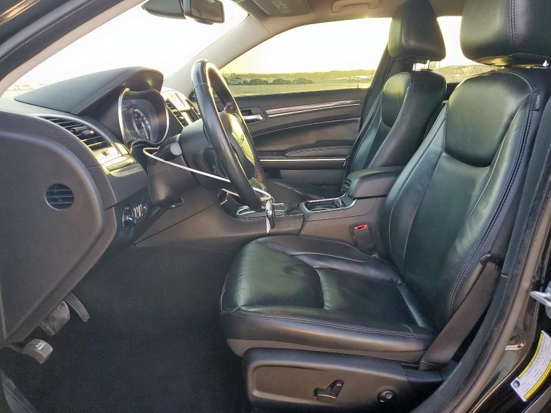  CHRYSLER 300 2021 Czarny