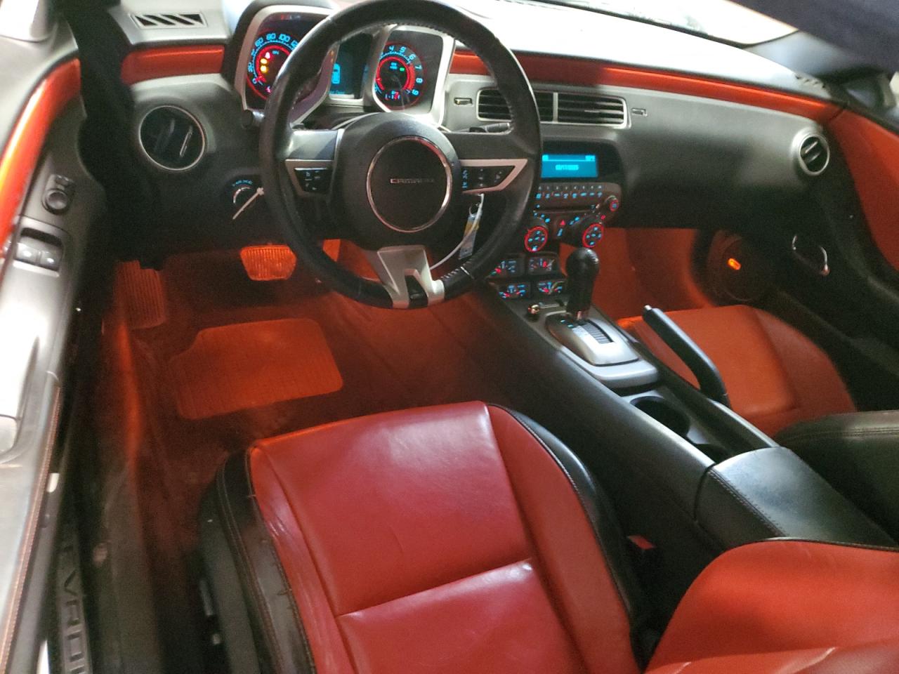 2011 Chevrolet Camaro - Image 8