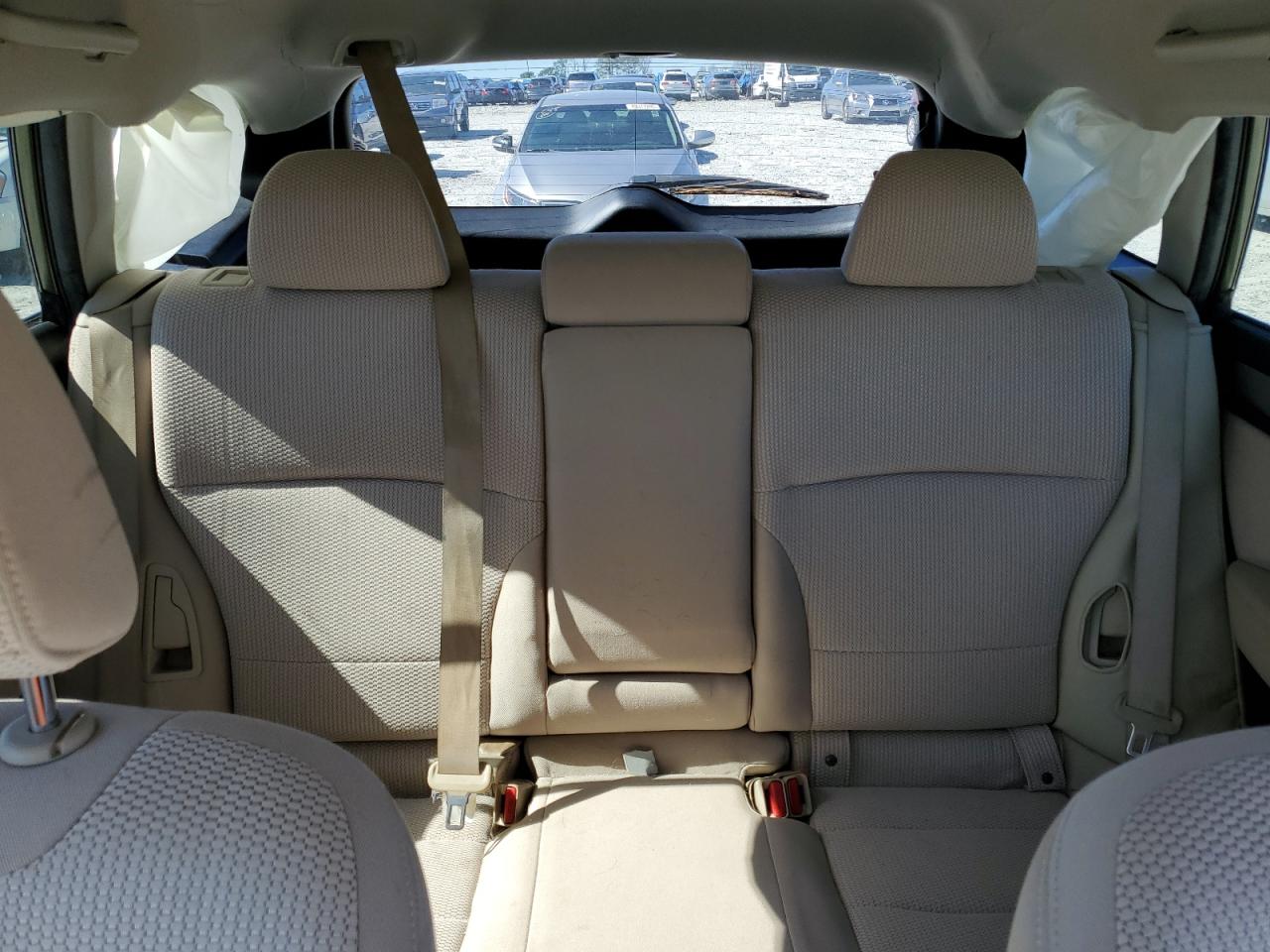 2016 Subaru Outback - Image 10