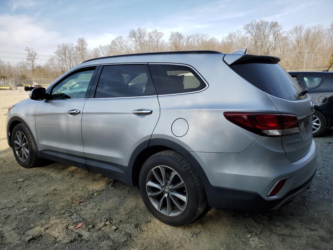 2017 Hyundai Santa Fe - Image 2