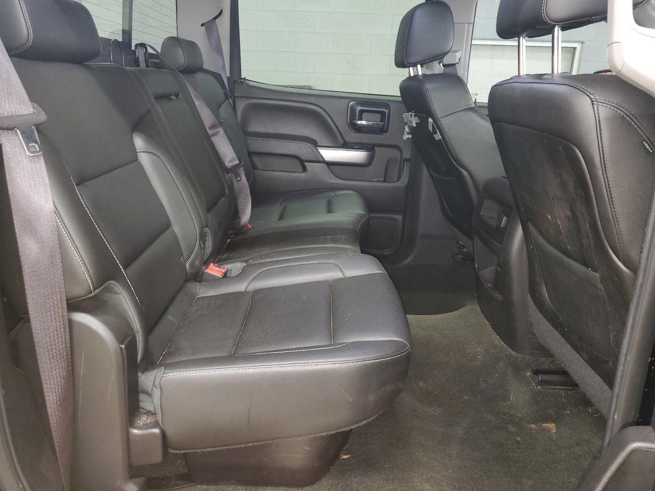 2014 Chevrolet Silverado - Image 10