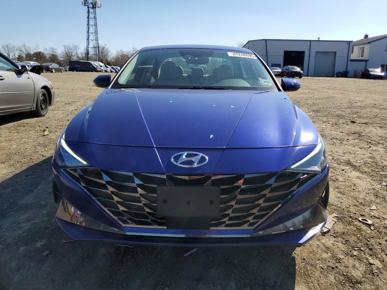 2023 Hyundai Elantra - Image 5