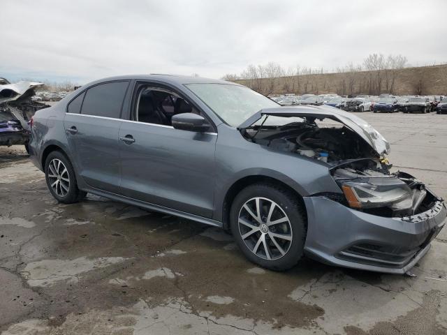  VOLKSWAGEN JETTA 2017 Серый