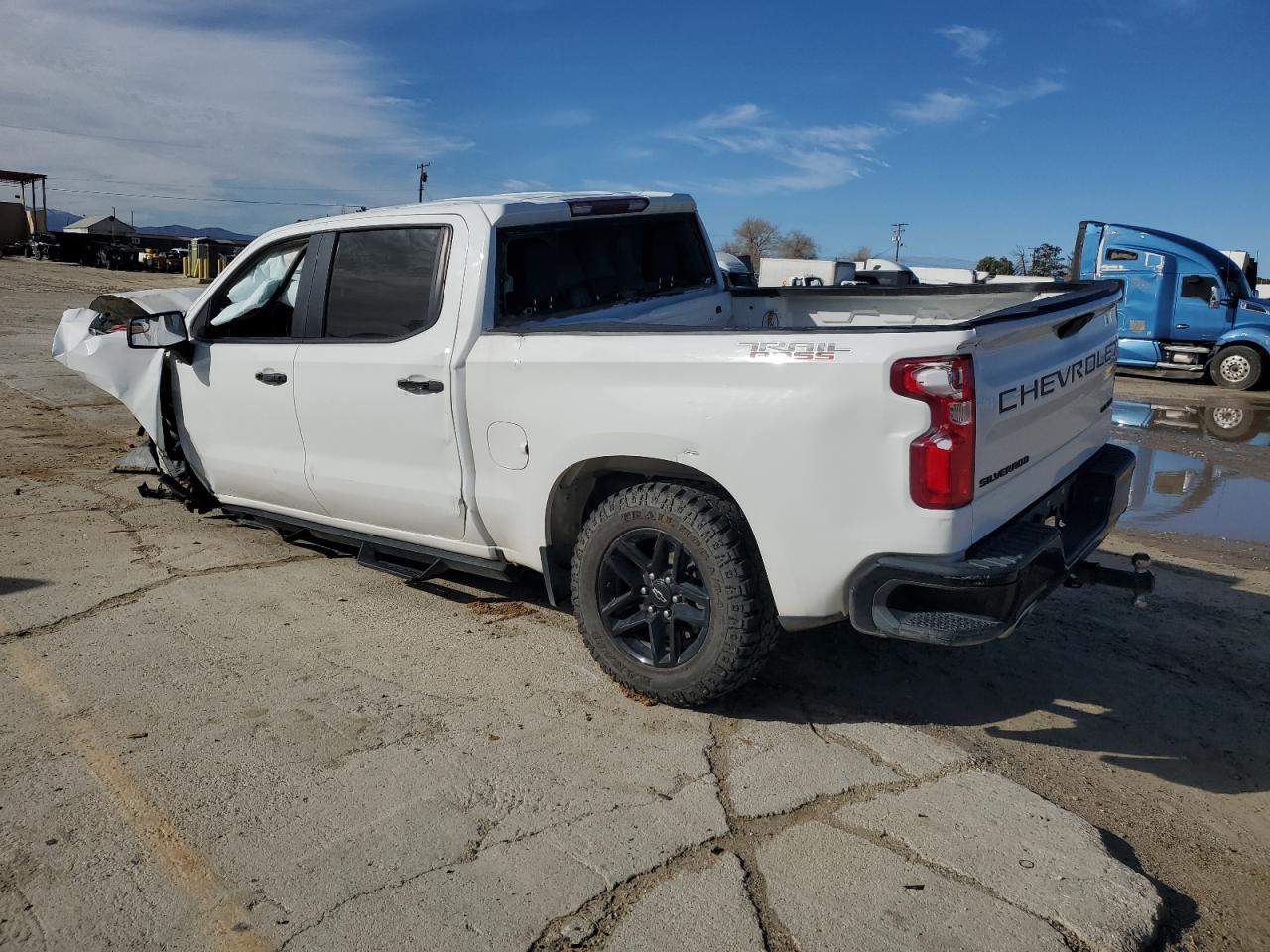 VIN: 1GCPYCEF2MZ280981 | CHEVROLET ALL Models 2021 car
