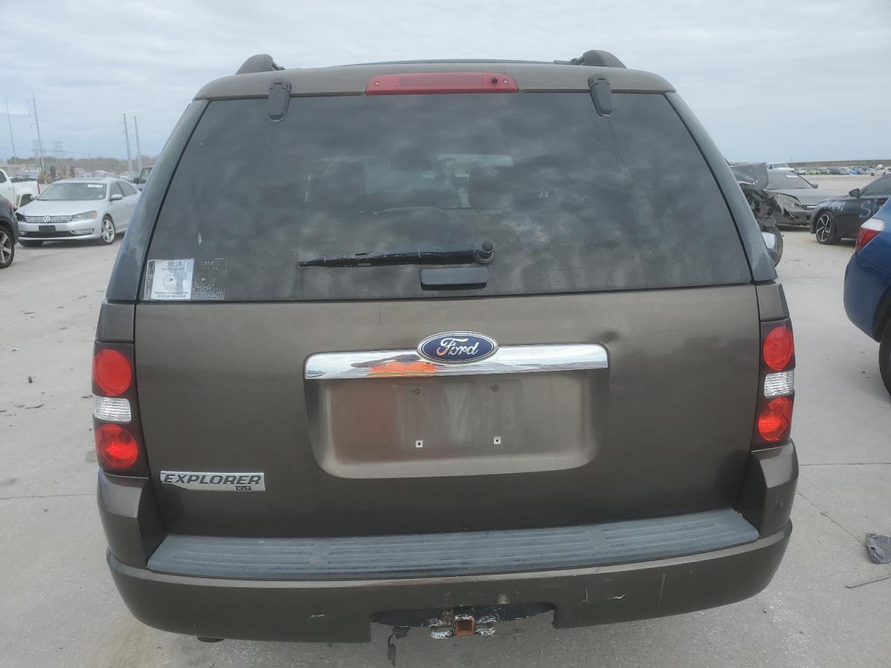 2008 Ford Explorer - Image 6