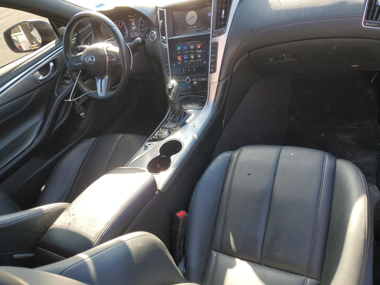 2018 Infiniti Q60 - Image 8